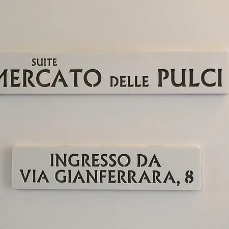Dietro La Cattedrale アパート